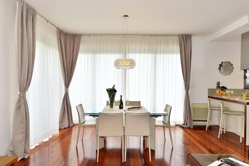 Filomena & 4* Split